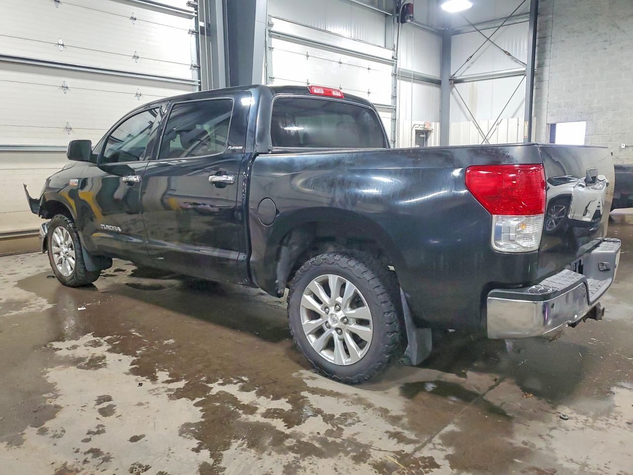 Toyota Tundra Crewmax Limited