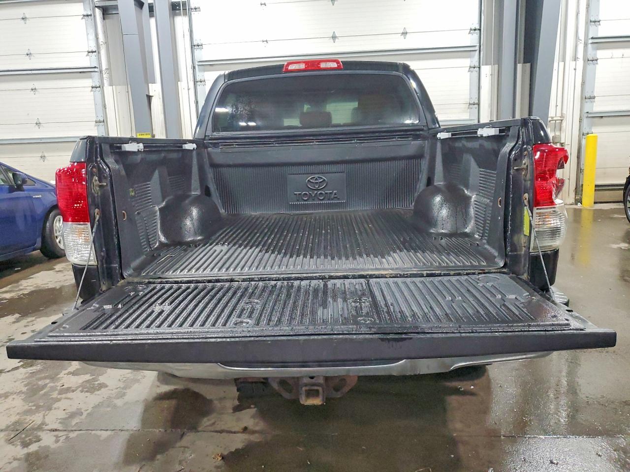 Toyota Tundra Crewmax Limited