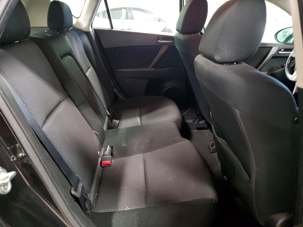 Mazda 3 I