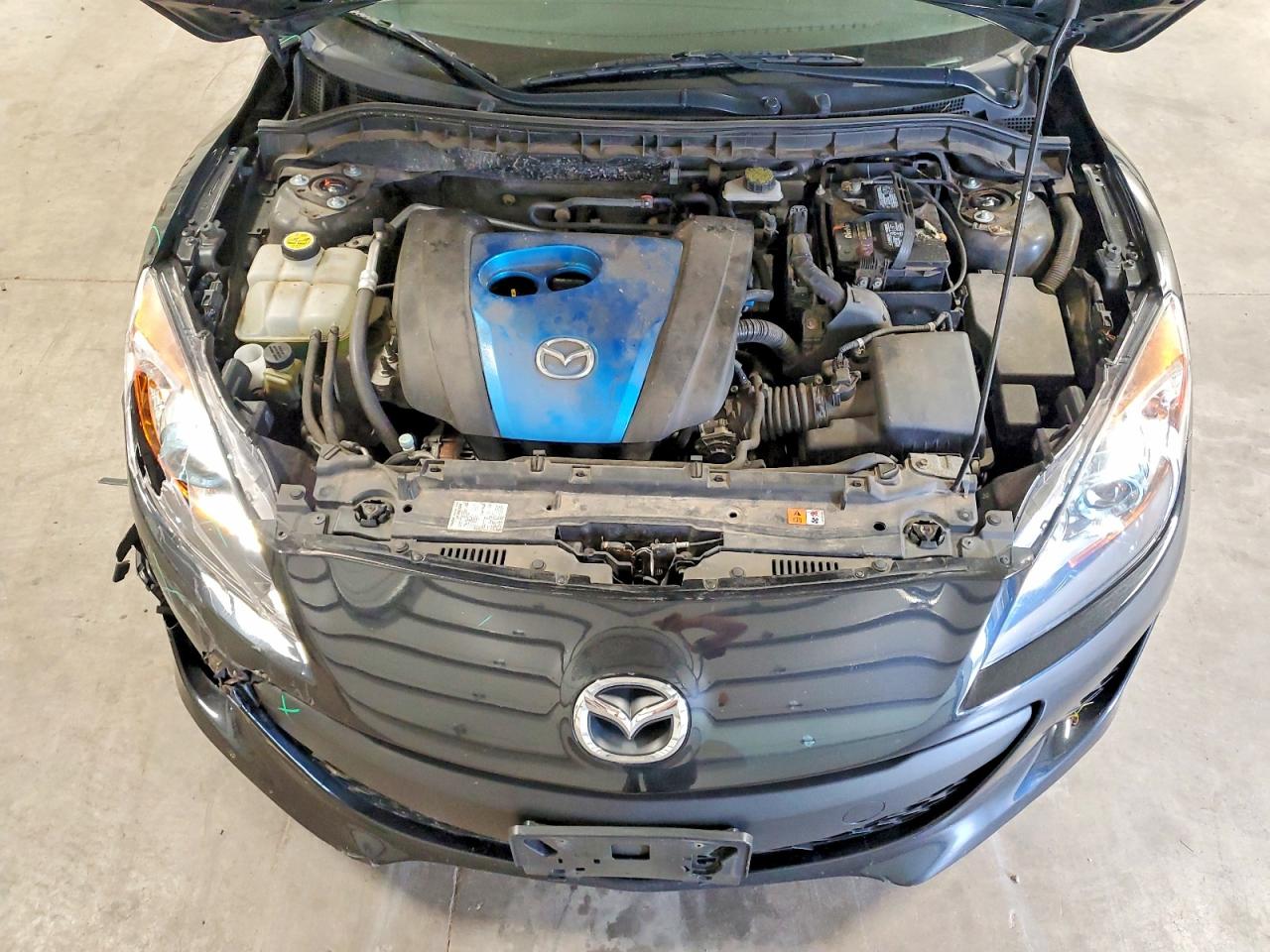 Mazda 3 I