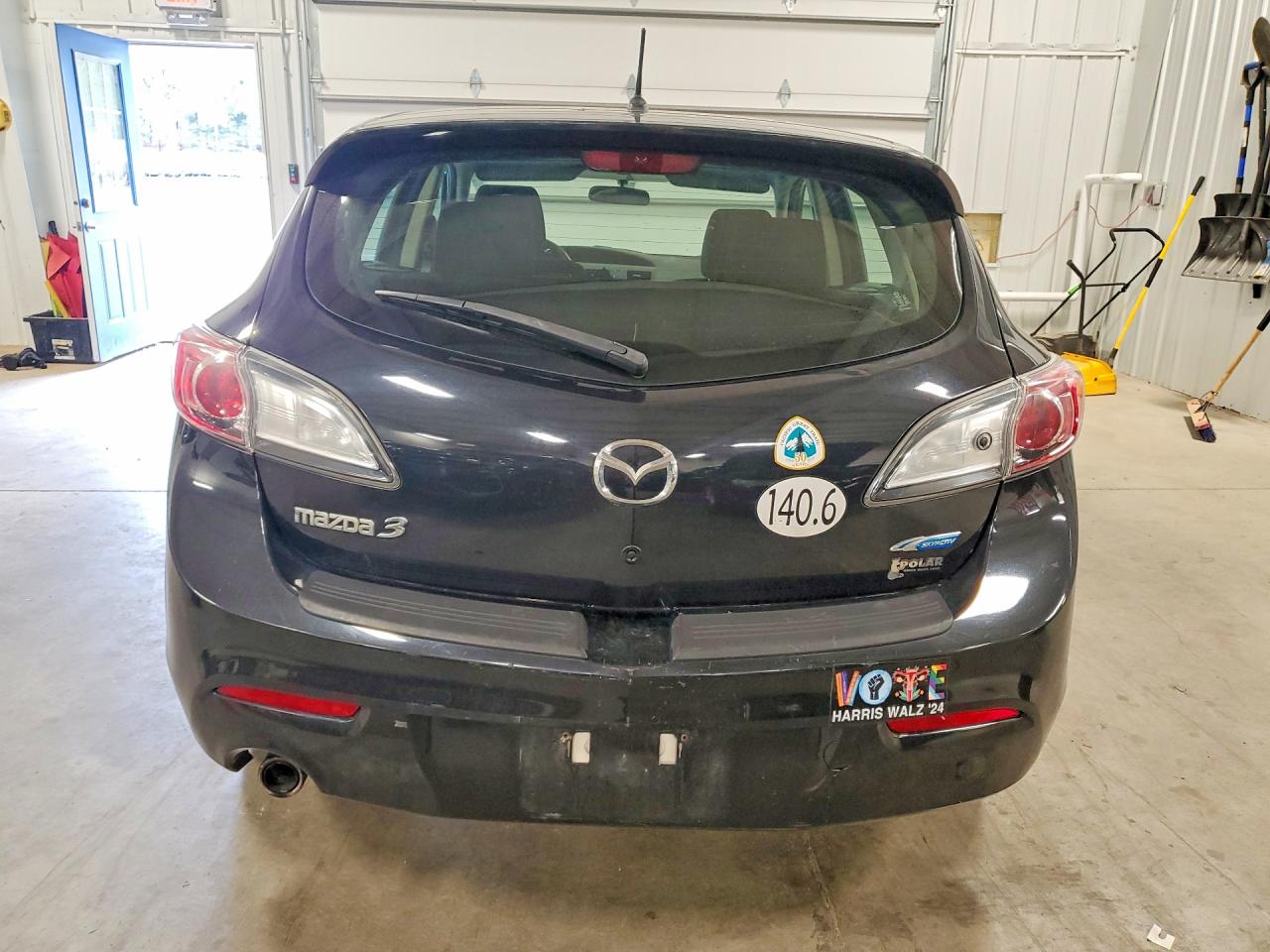 Mazda 3 I