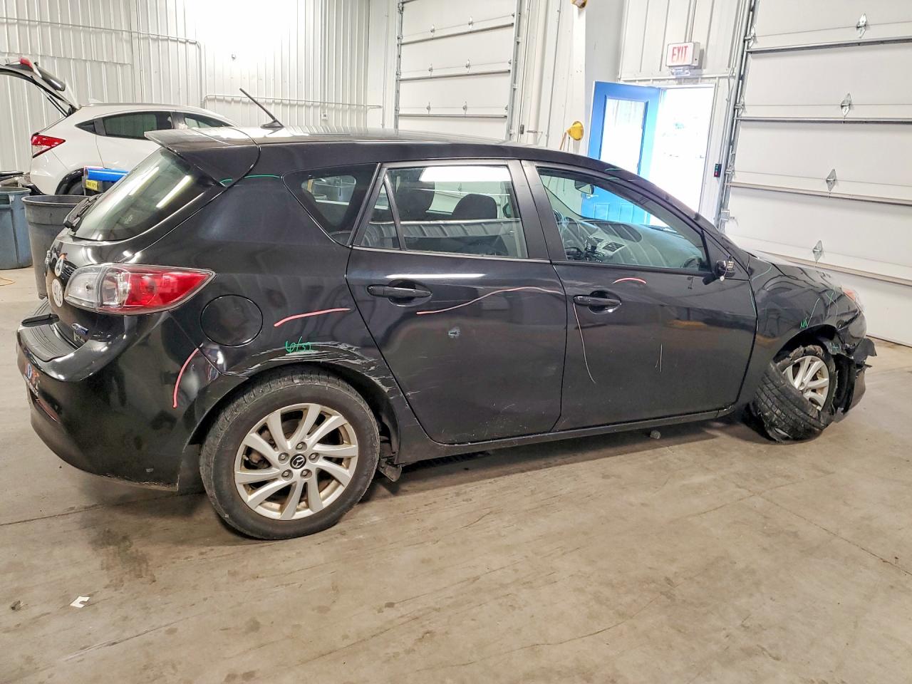 Mazda 3 I