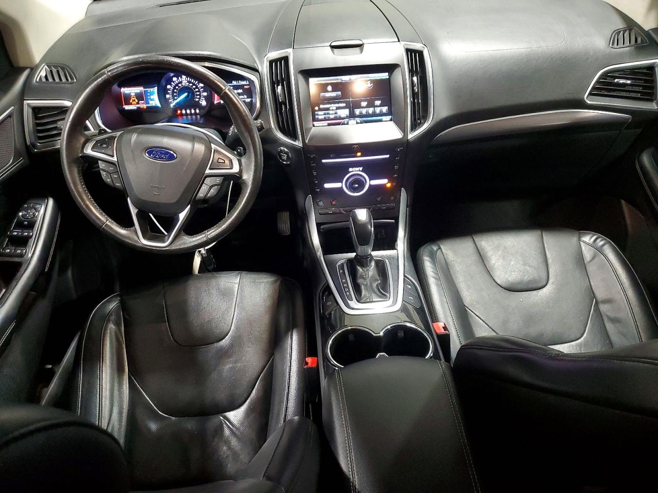 Ford Edge Titanium