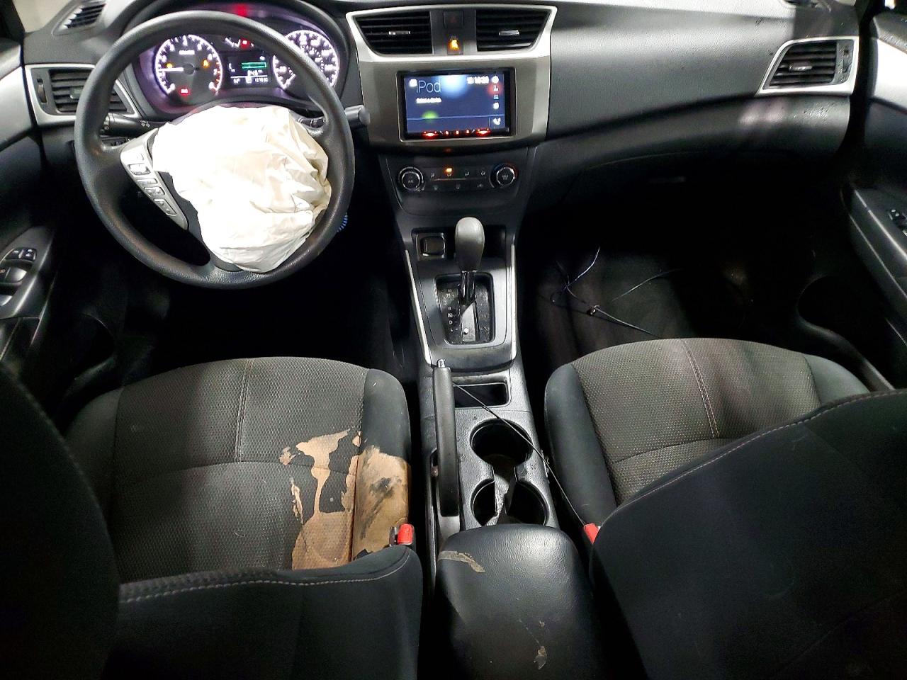 Nissan Sentra S