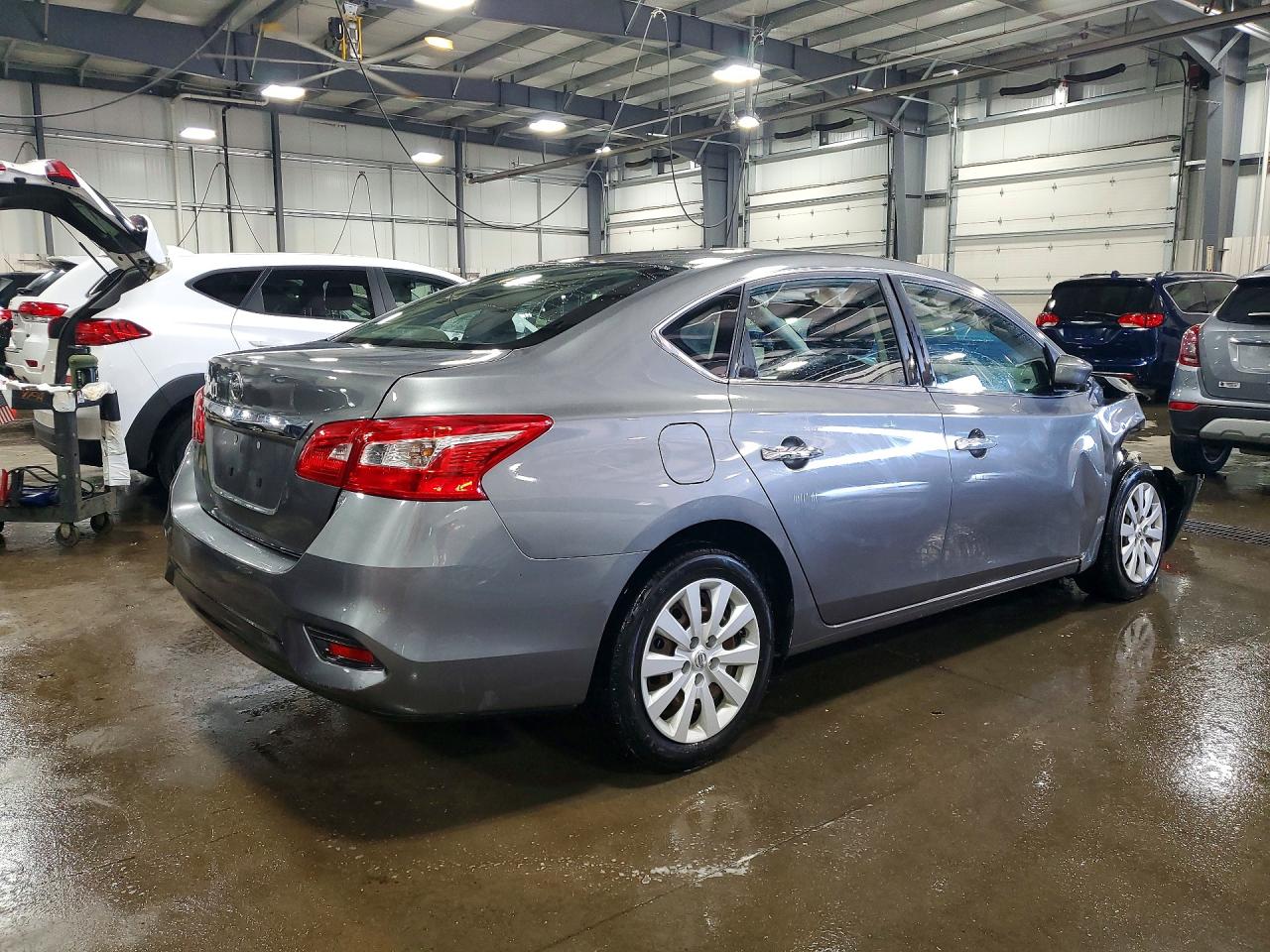 Nissan Sentra S