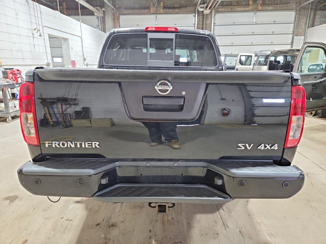 Nissan Frontier Sv