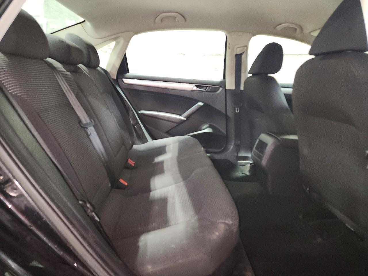 Volkswagen Passat S