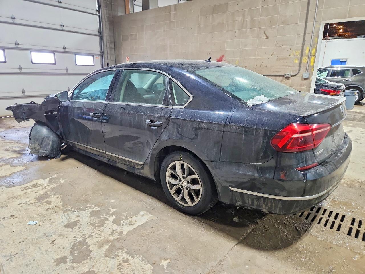 Volkswagen Passat S