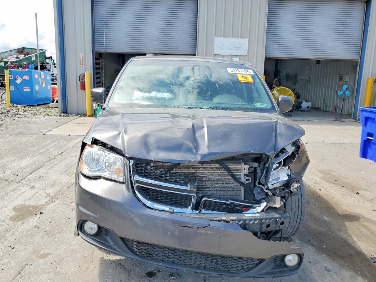 Dodge Caravan Sxt