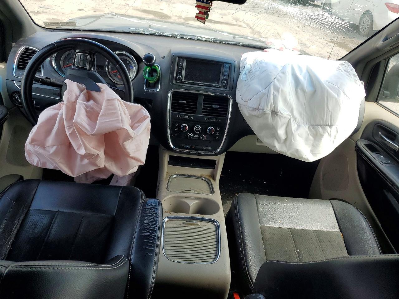 Dodge Caravan Sxt