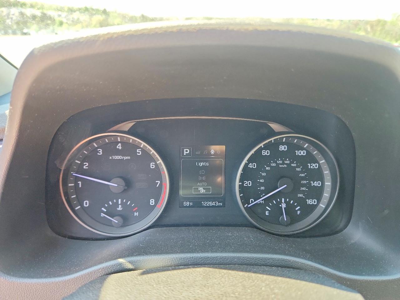 Hyundai ELANTRA Value Edition