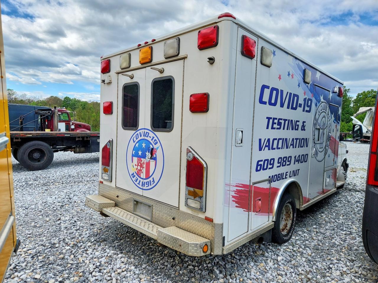GMC Savana Cutaway G4500