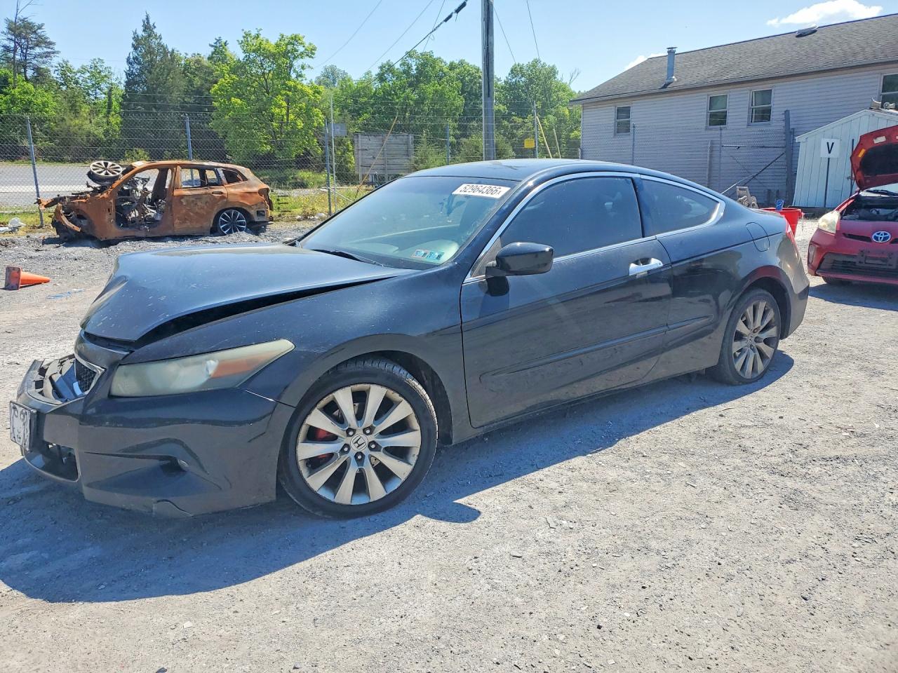Salvage Honda Accord Image