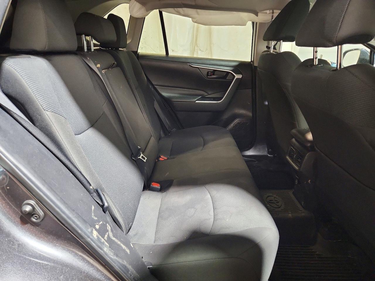 Toyota RAV4 Le