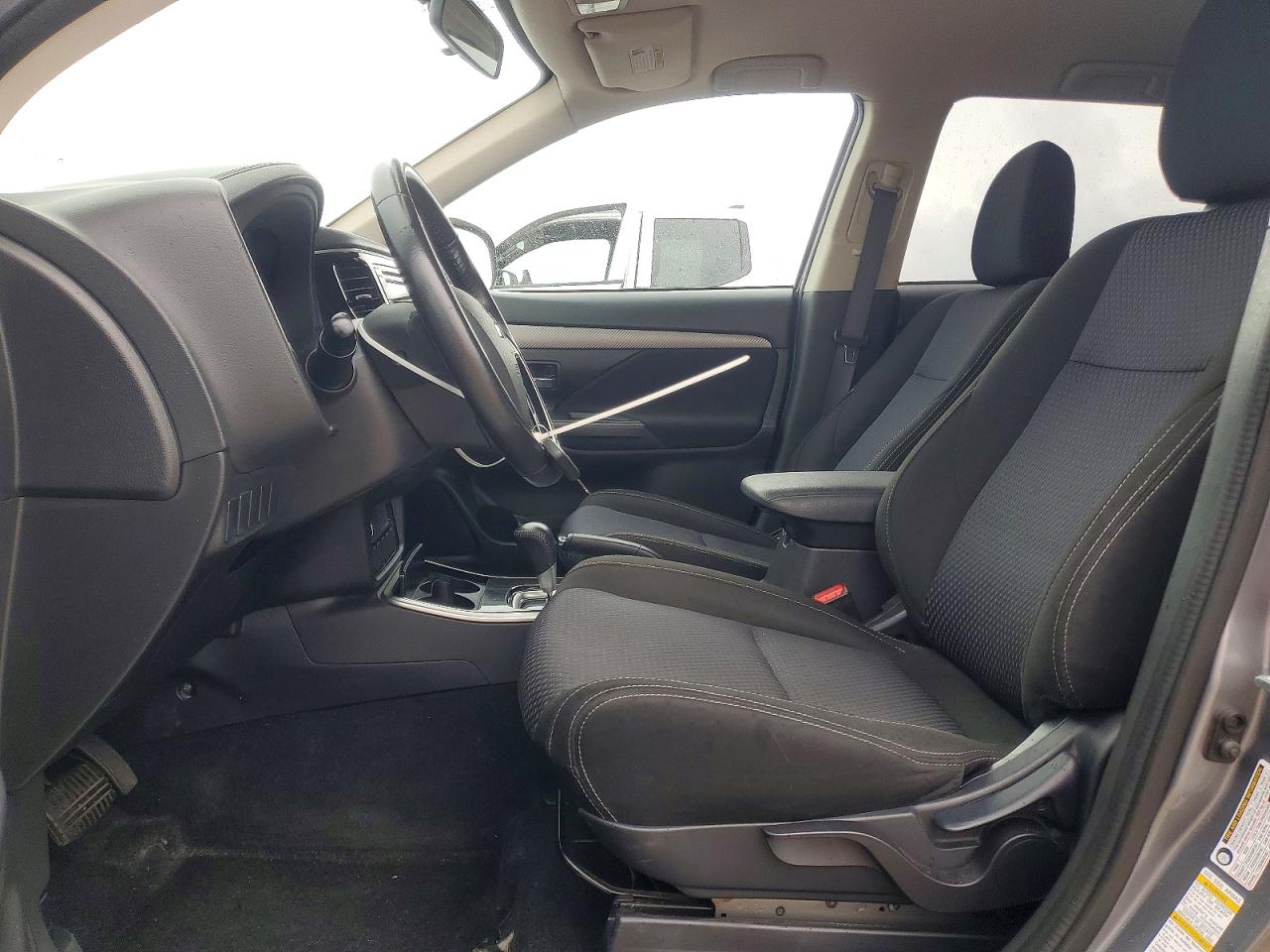 Mitsubishi Outlander Es