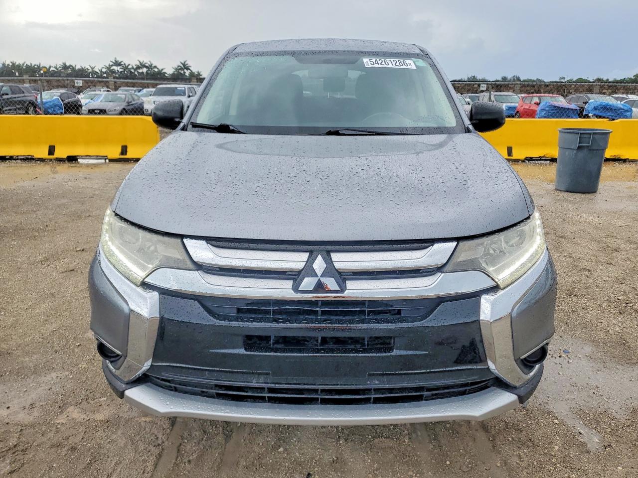 Mitsubishi Outlander Es