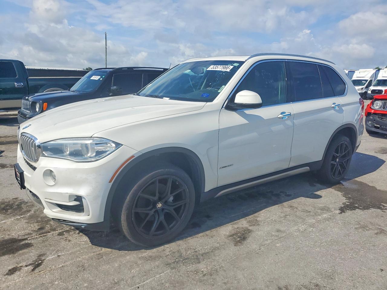 Salvage BMW X Series Image