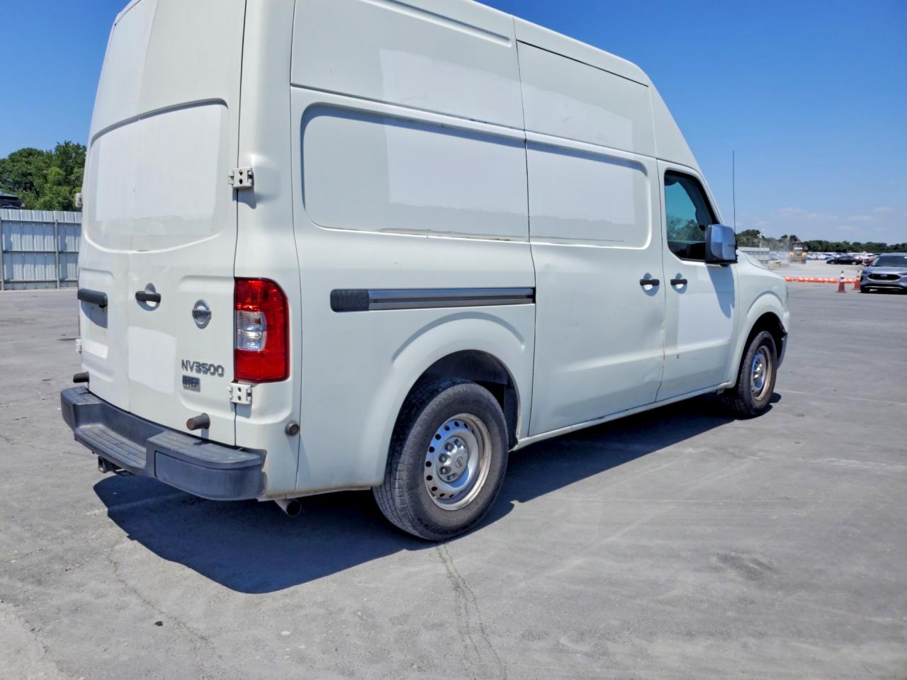 Nissan Nv 2500 Hd S