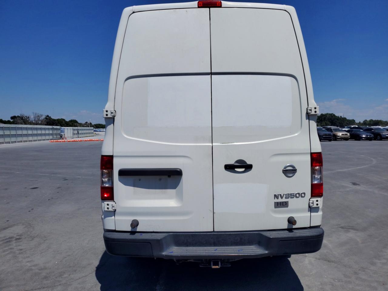 Nissan Nv 2500 Hd S