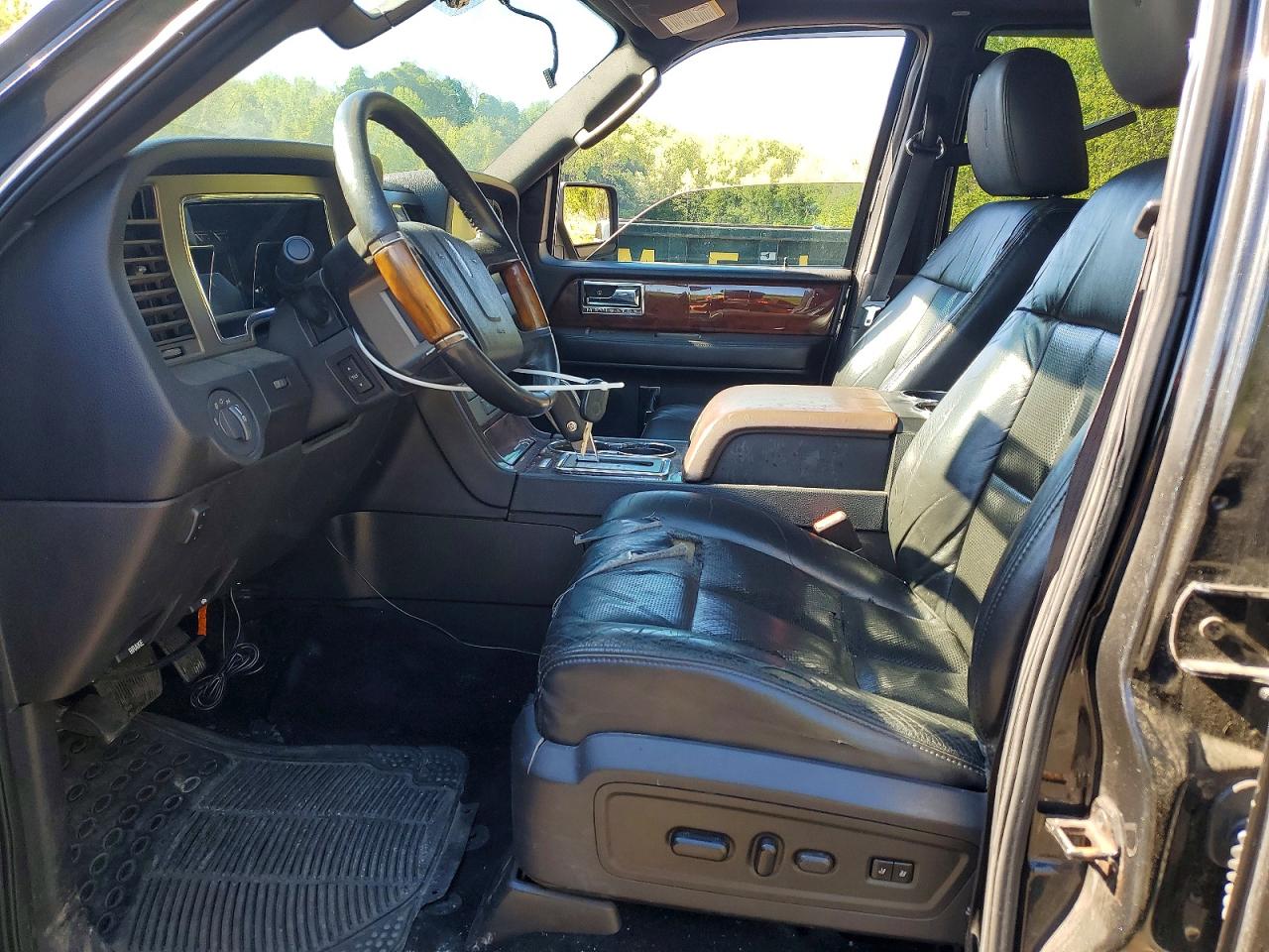 Lincoln Navigator L
