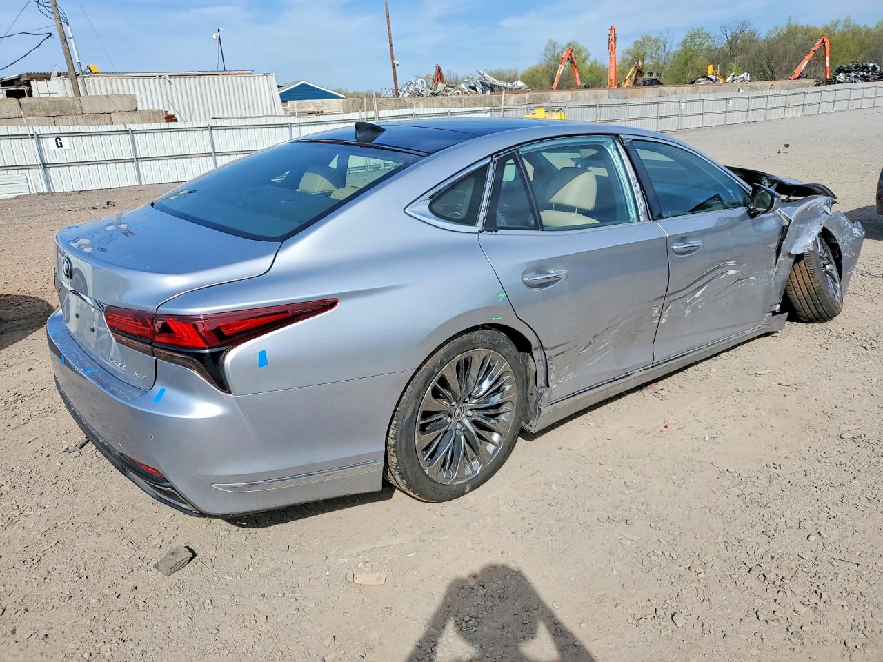 Lexus LS Base
