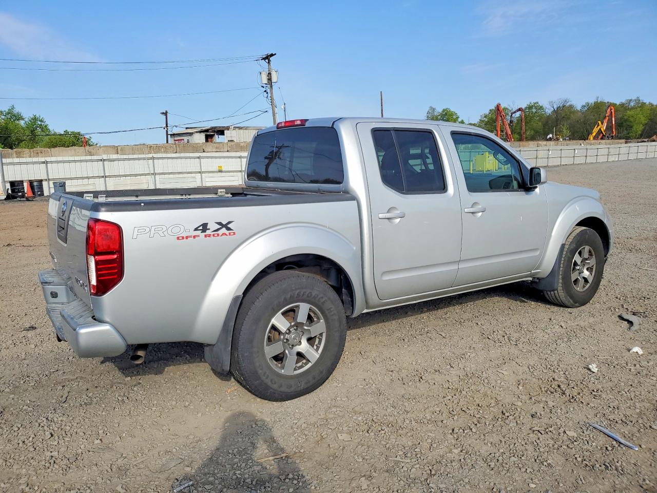 Nissan Frontier S