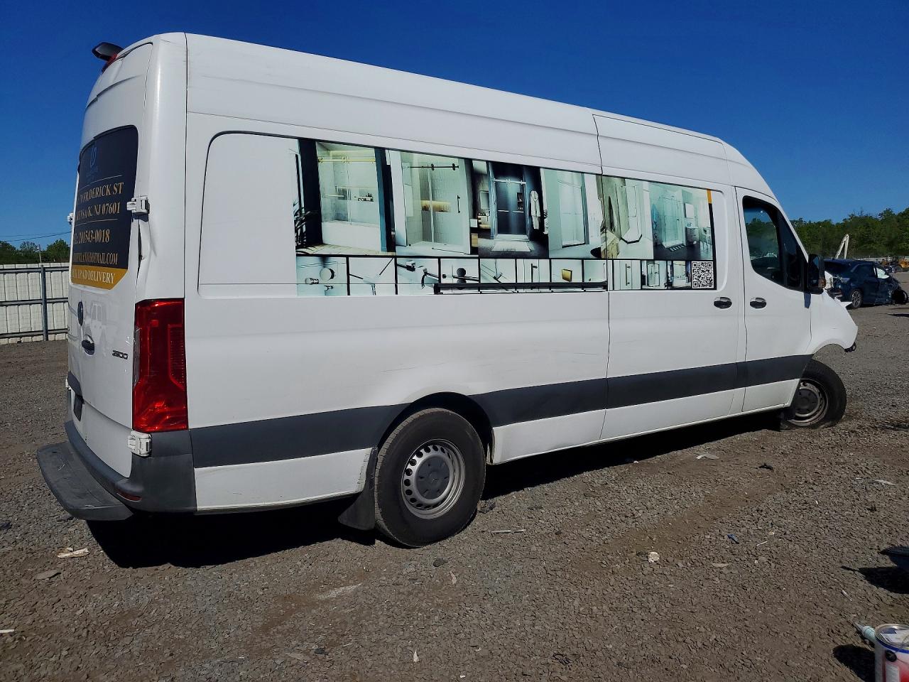 Mercedes-Benz Sprinter 2500