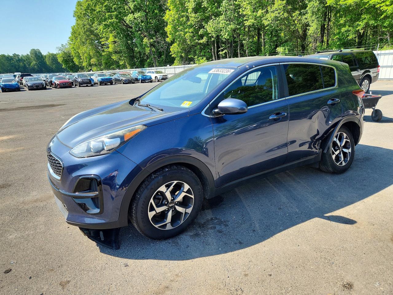 Salvage Kia Sportage Image