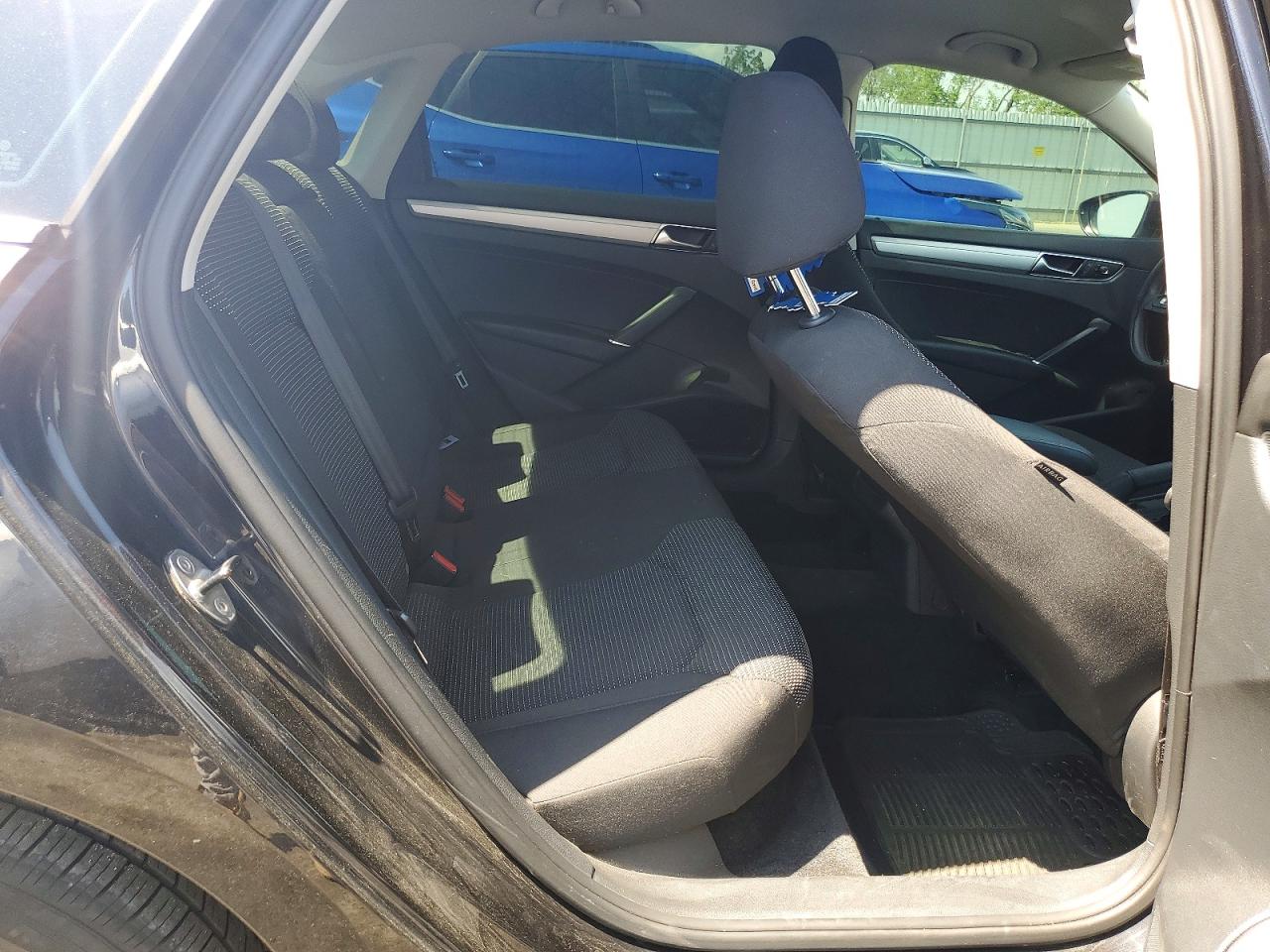 Volkswagen Passat S
