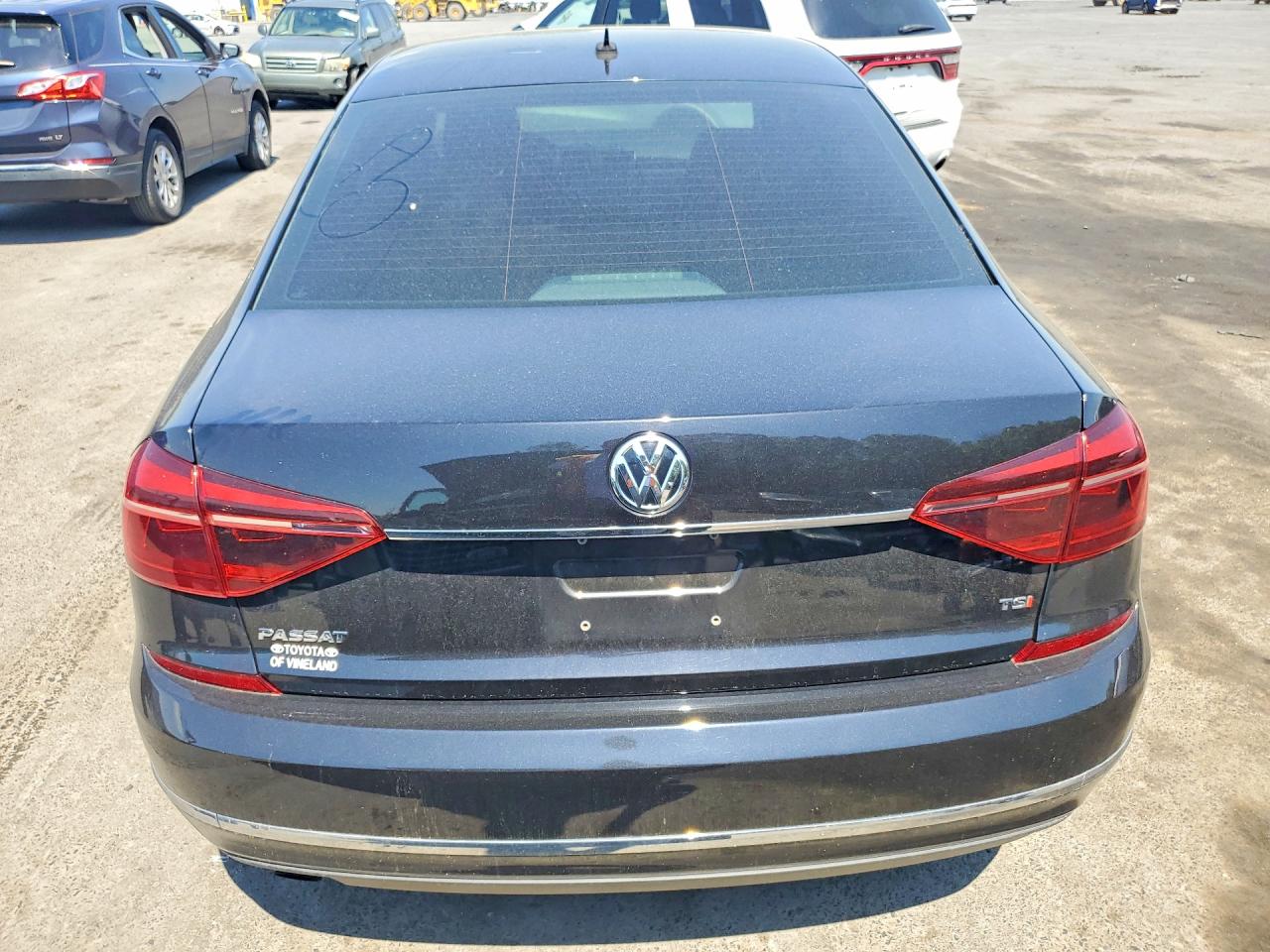 Volkswagen Passat S