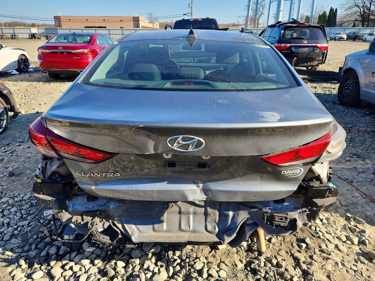 Hyundai ELANTRA Value Edition