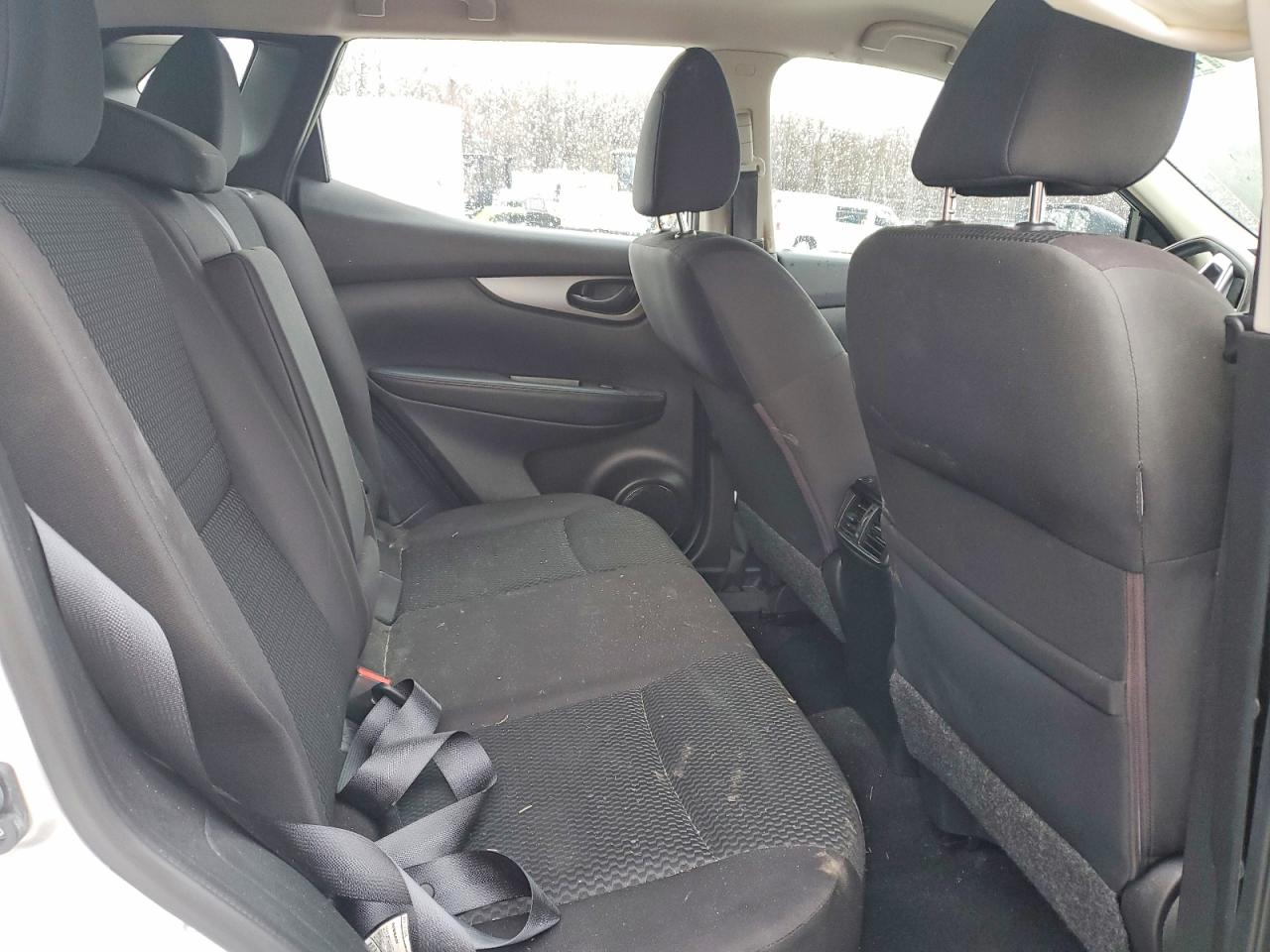 Nissan Rogue S