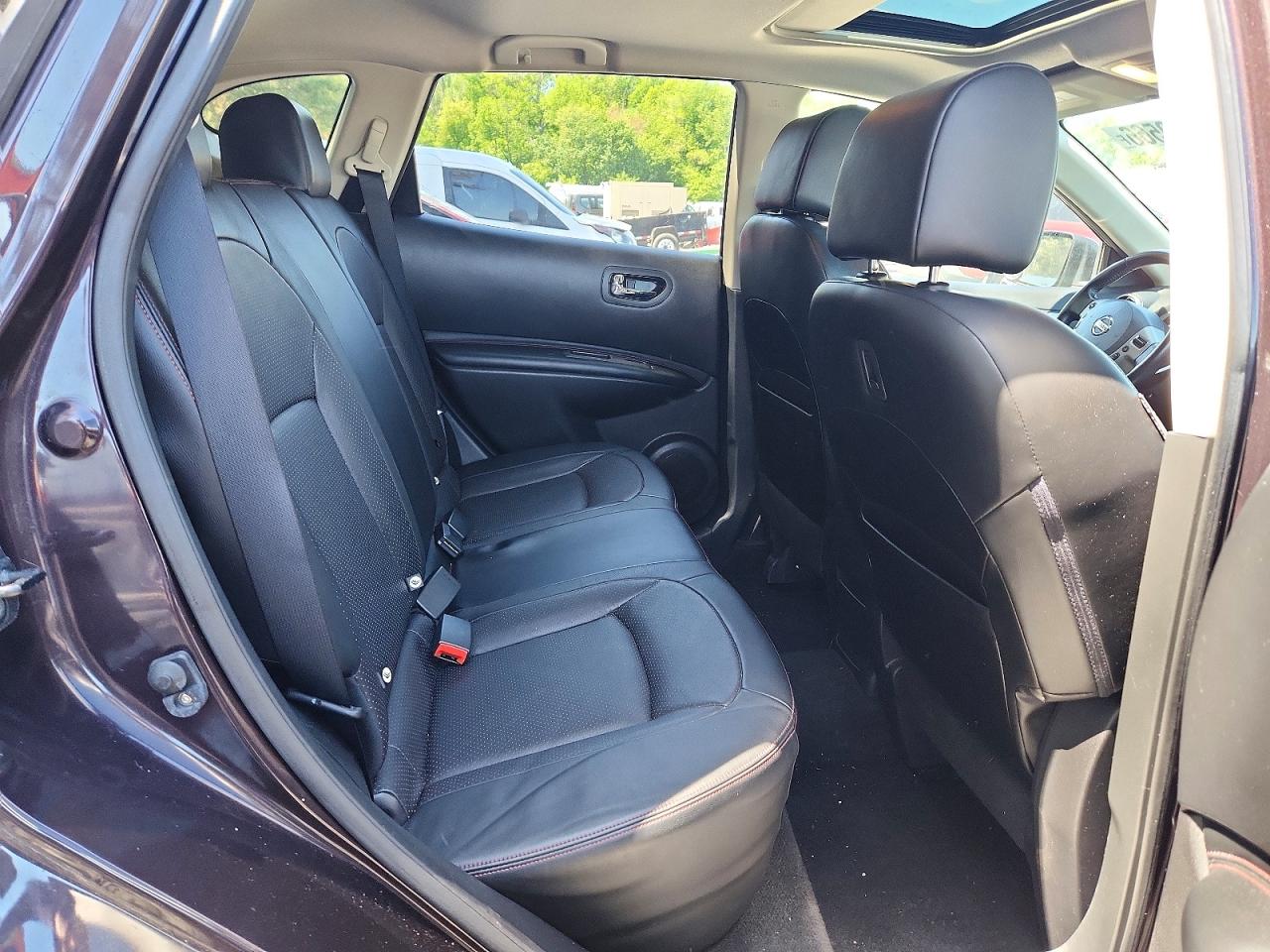 Nissan Rogue S