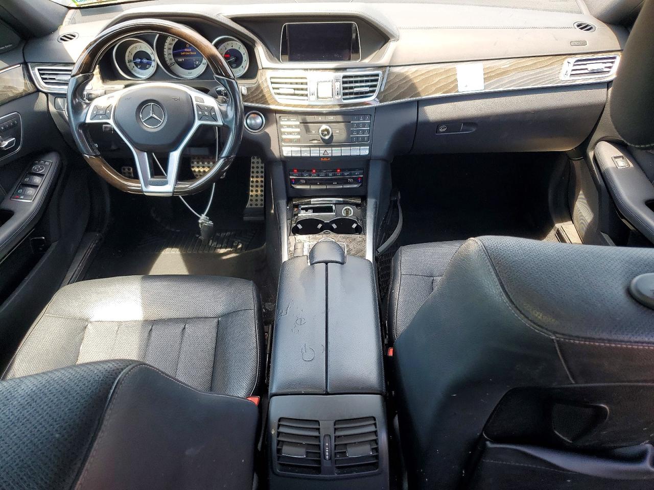 Mercedes-Benz E-Class 400 4matic