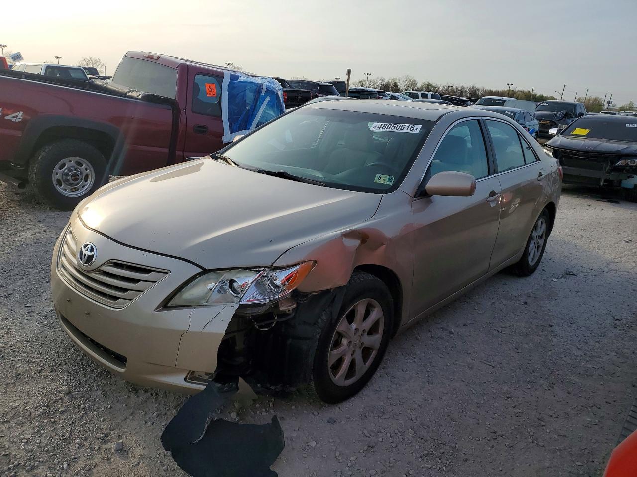Salvage Toyota Camry Image