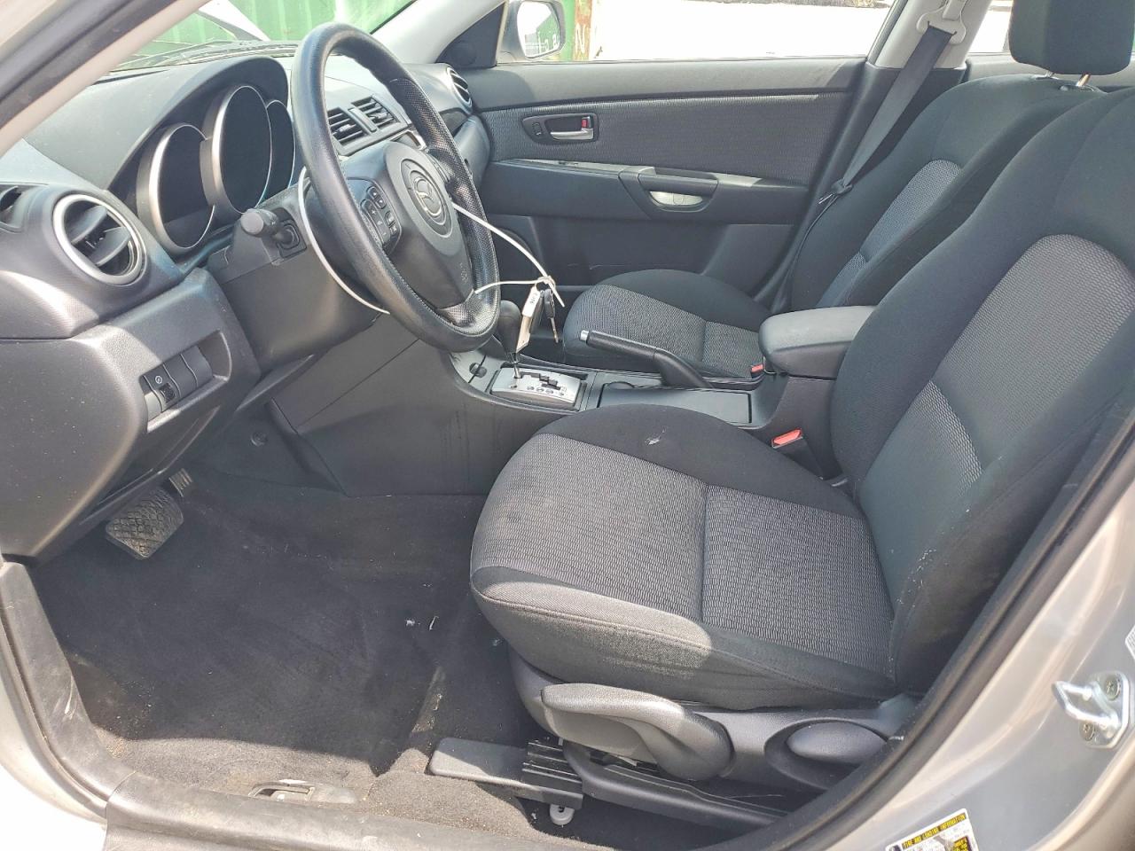 Mazda 3 I