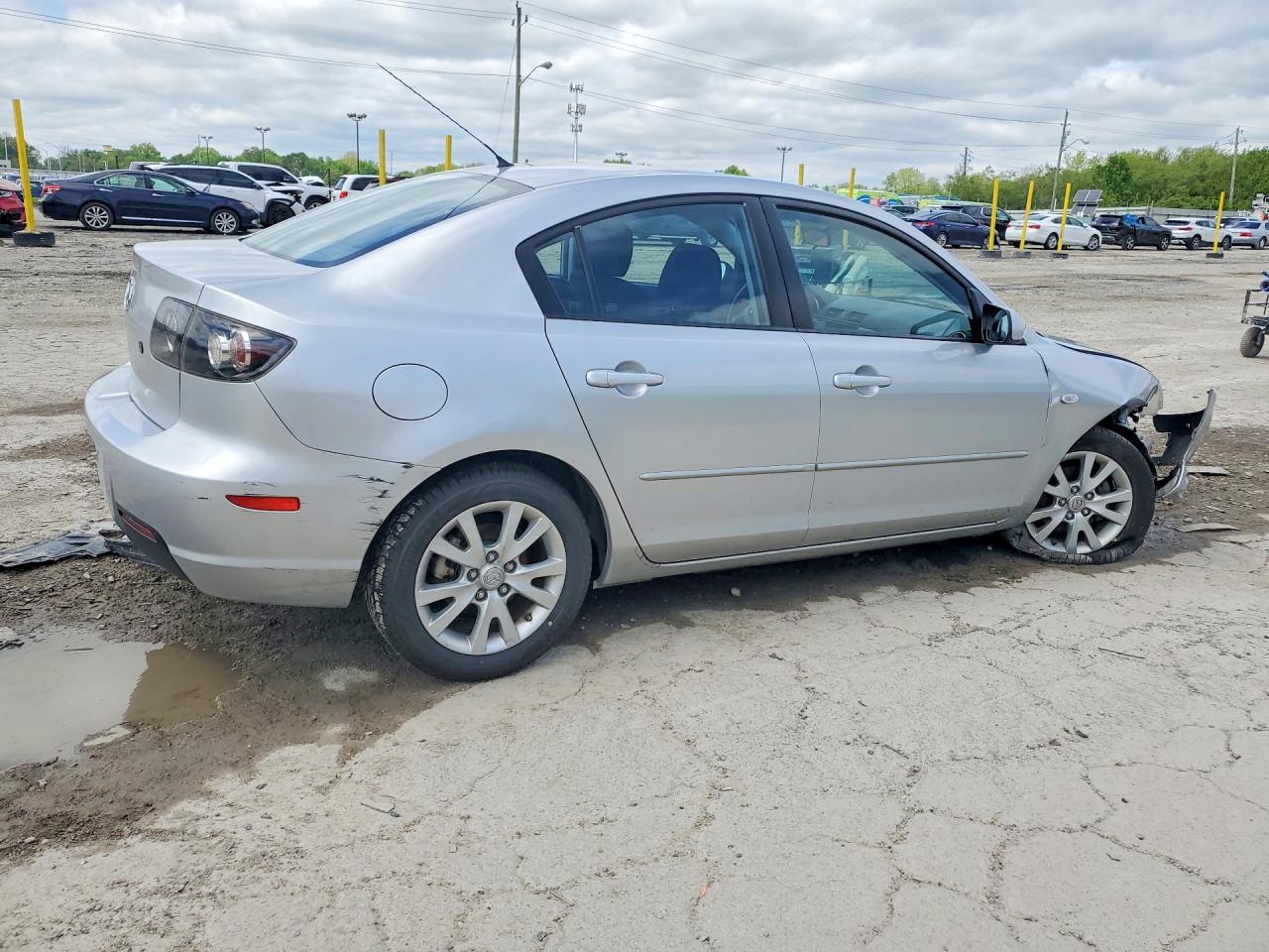 Mazda 3 I