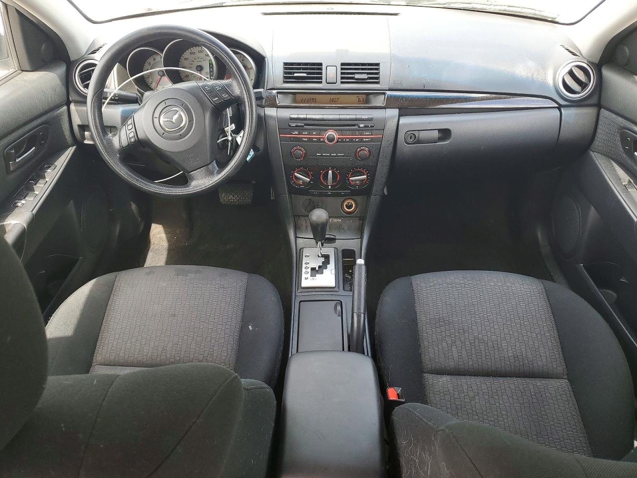 Mazda 3 I