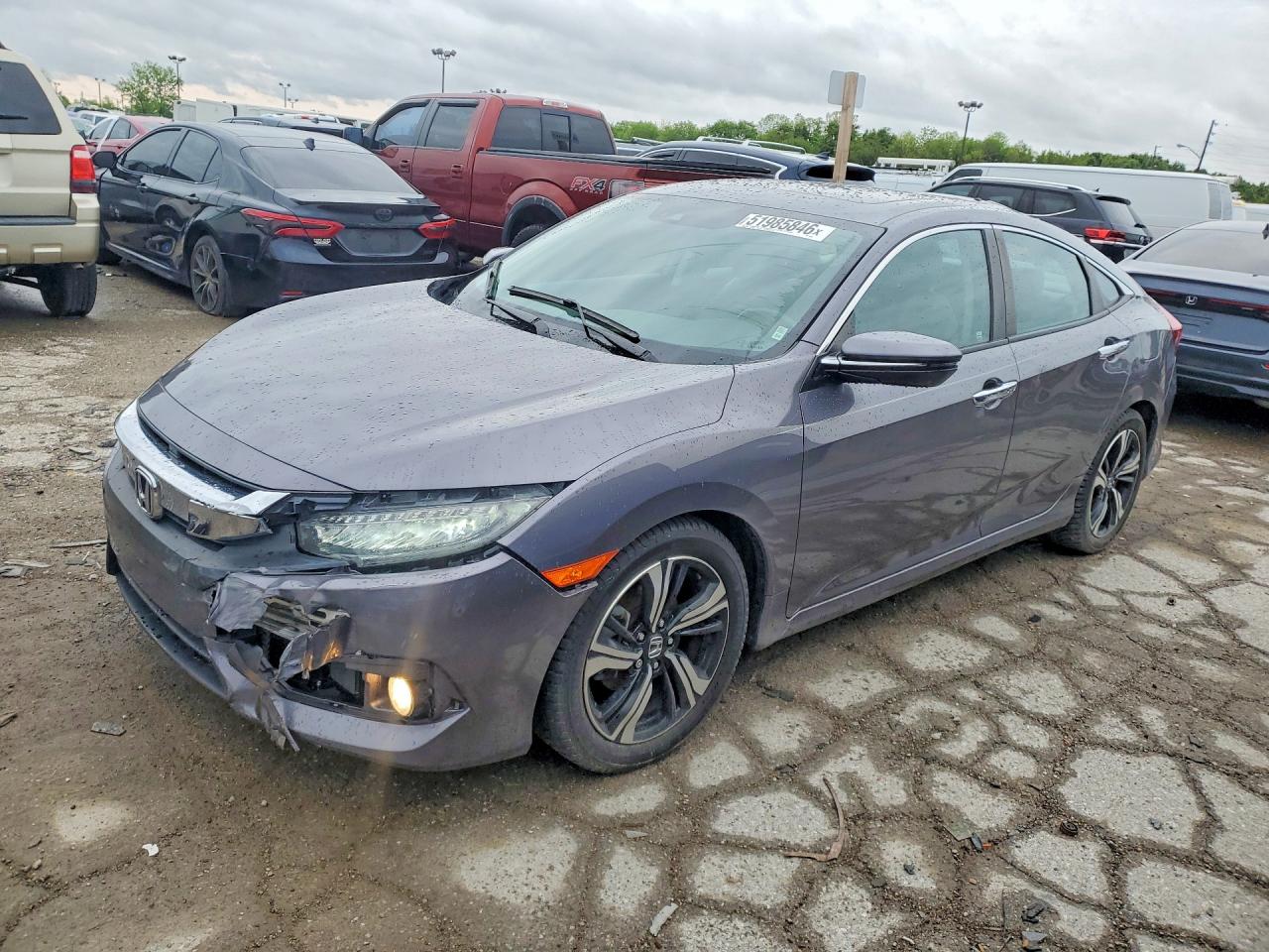 Salvage Honda Civic Image