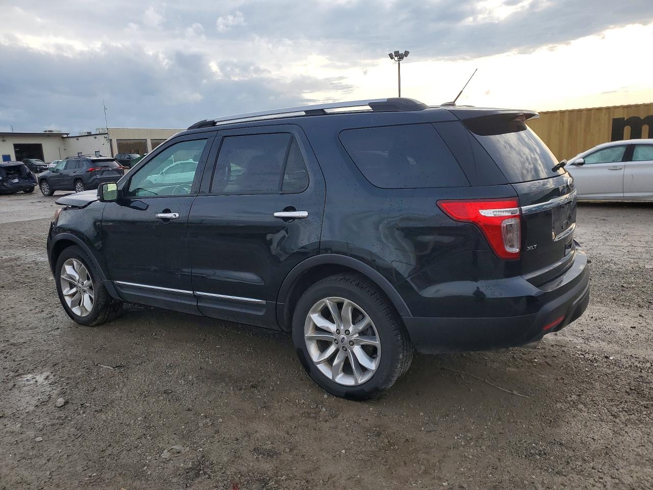 Ford Explorer Xlt