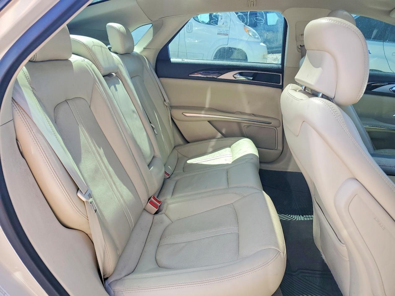 Lincoln MKZ Hybrid
