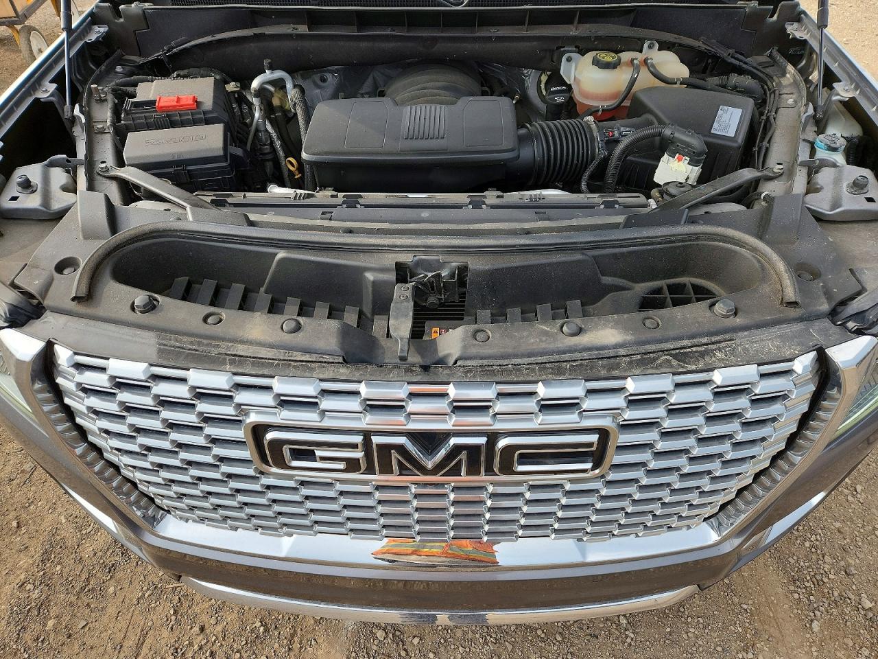 GMC Yukon Slt