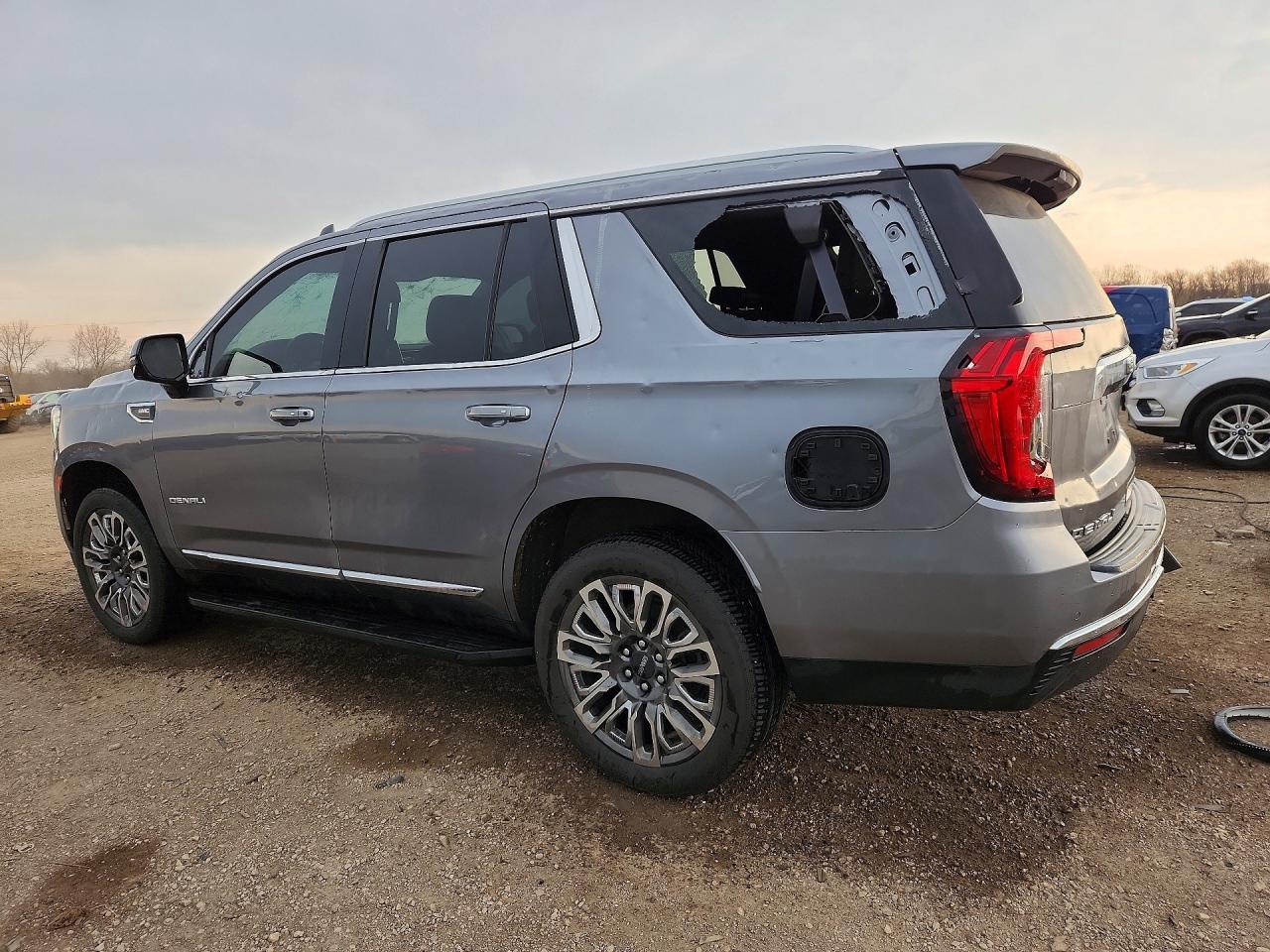 GMC Yukon Slt