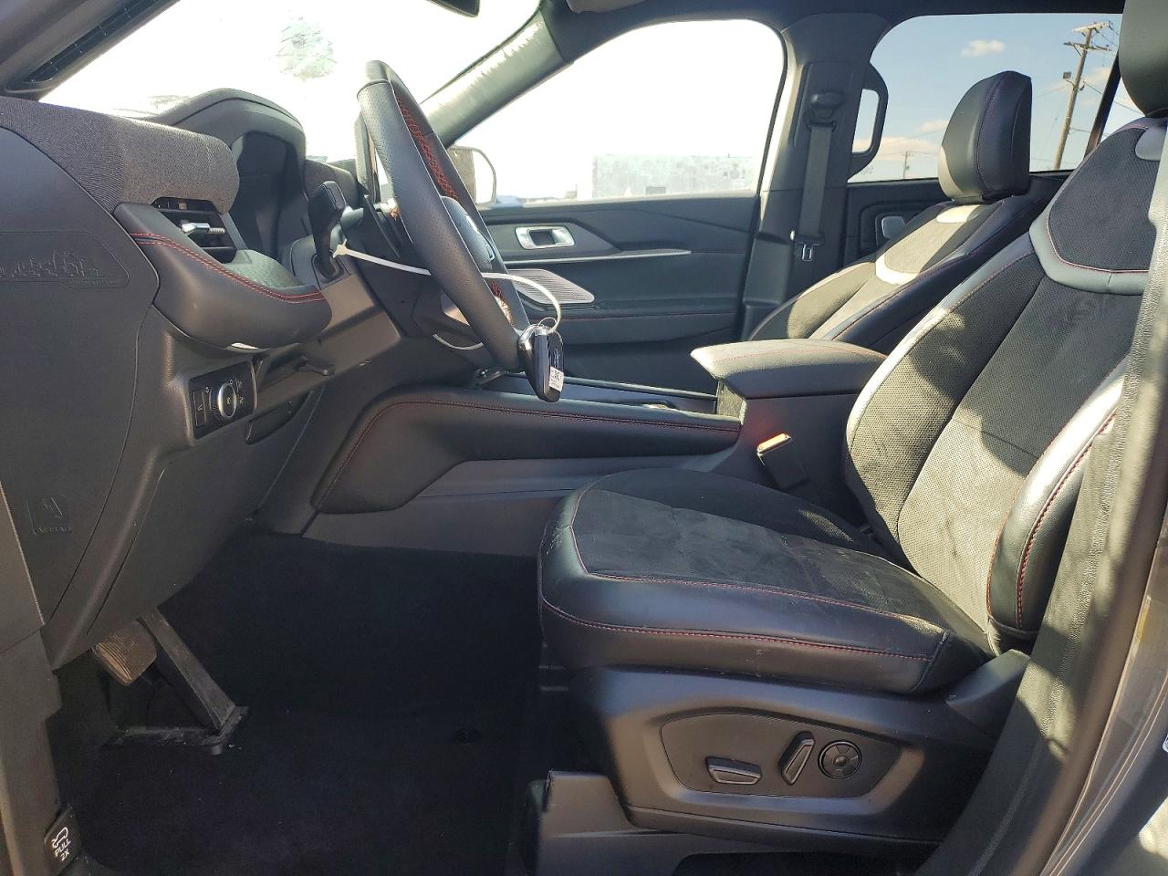 Ford Explorer St