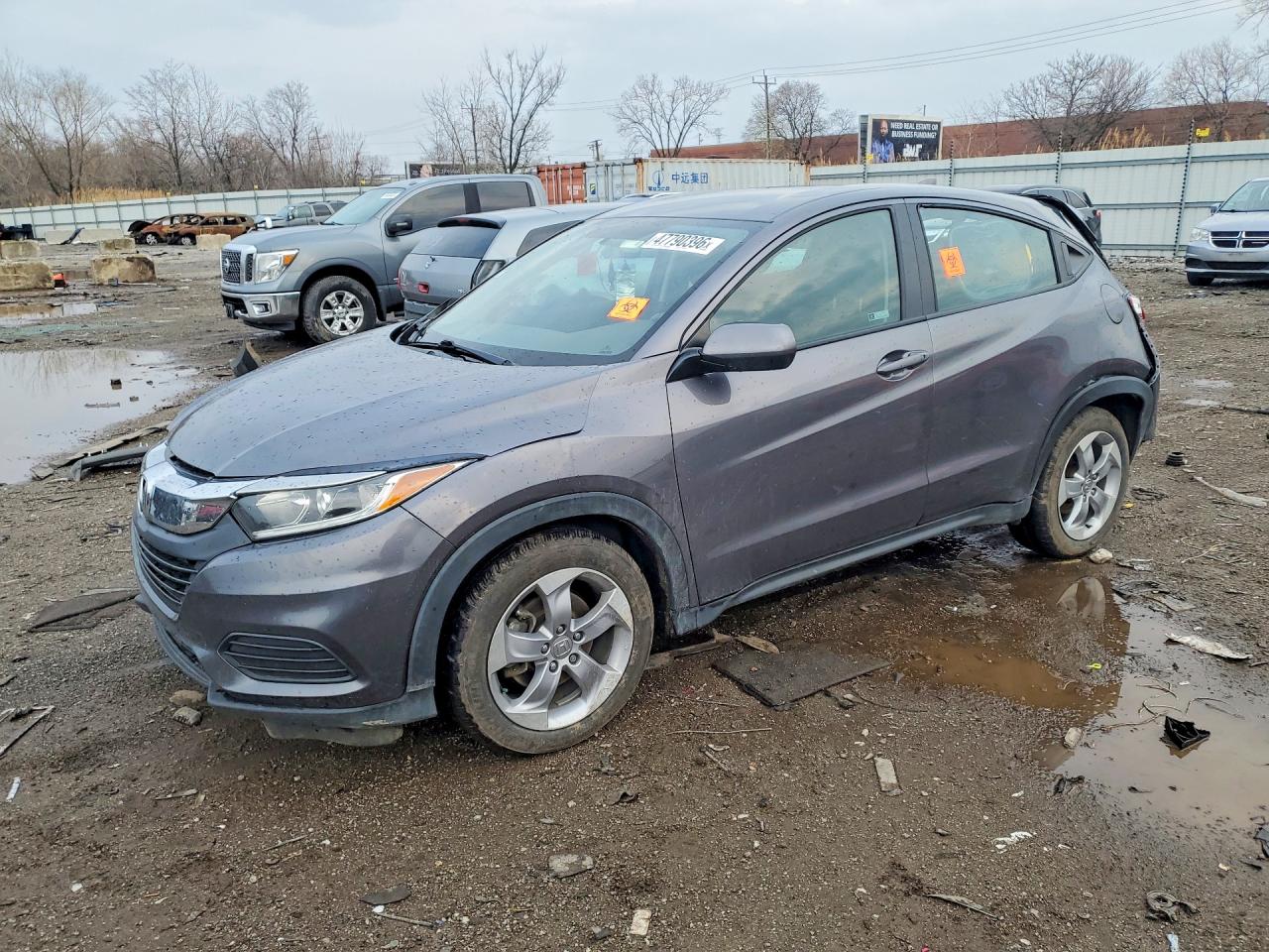 Salvage Honda HR-V Image