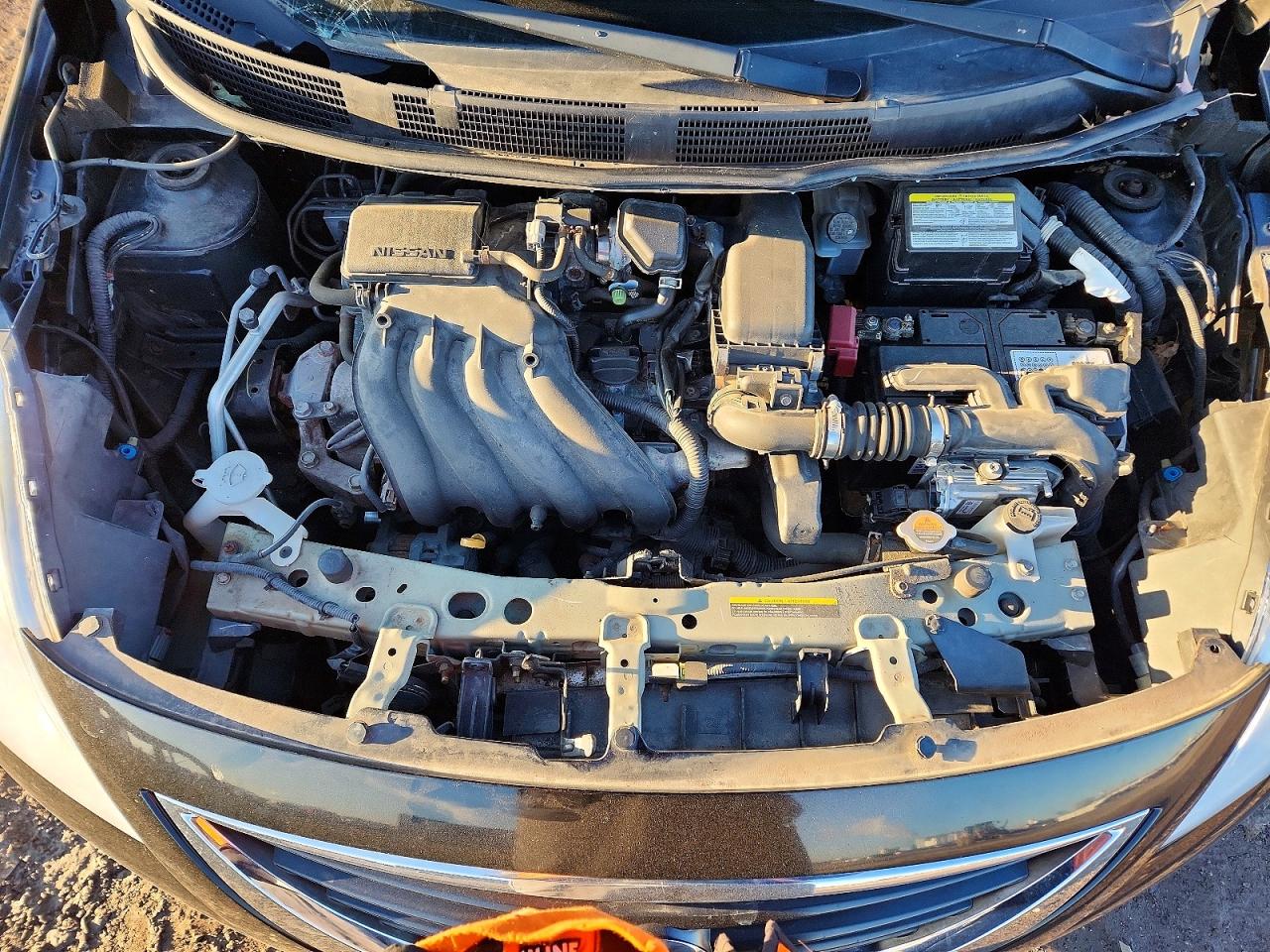 Nissan Versa 1.6 Sv