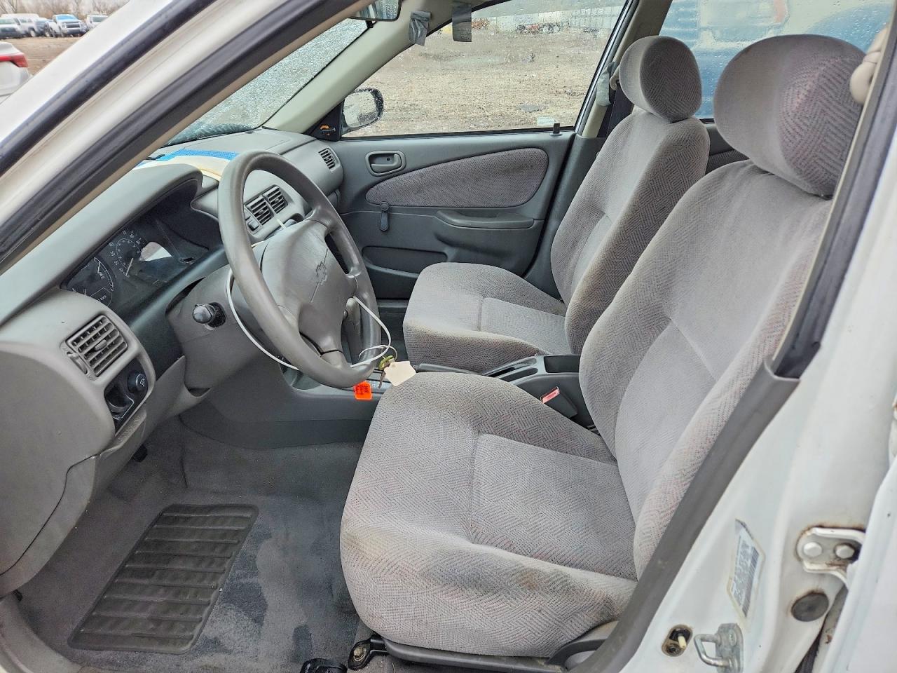 Chevrolet Prizm Base