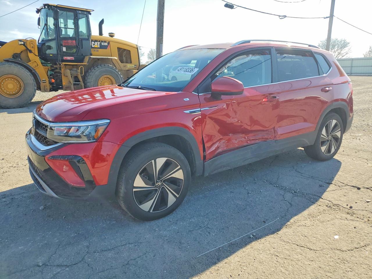 Salvage Volkswagen Taos Image