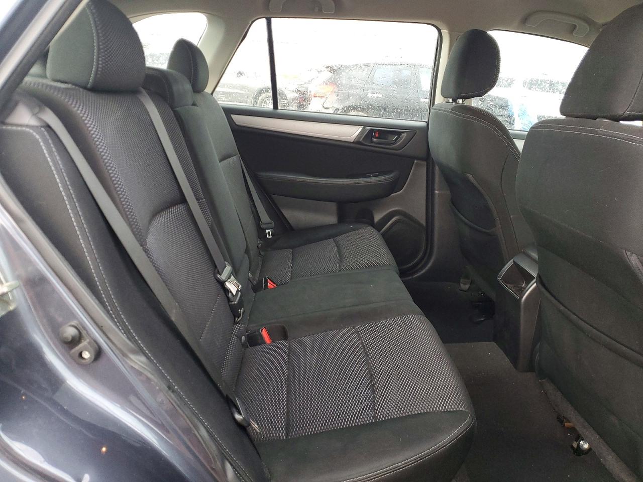 Subaru Outback 2.5i