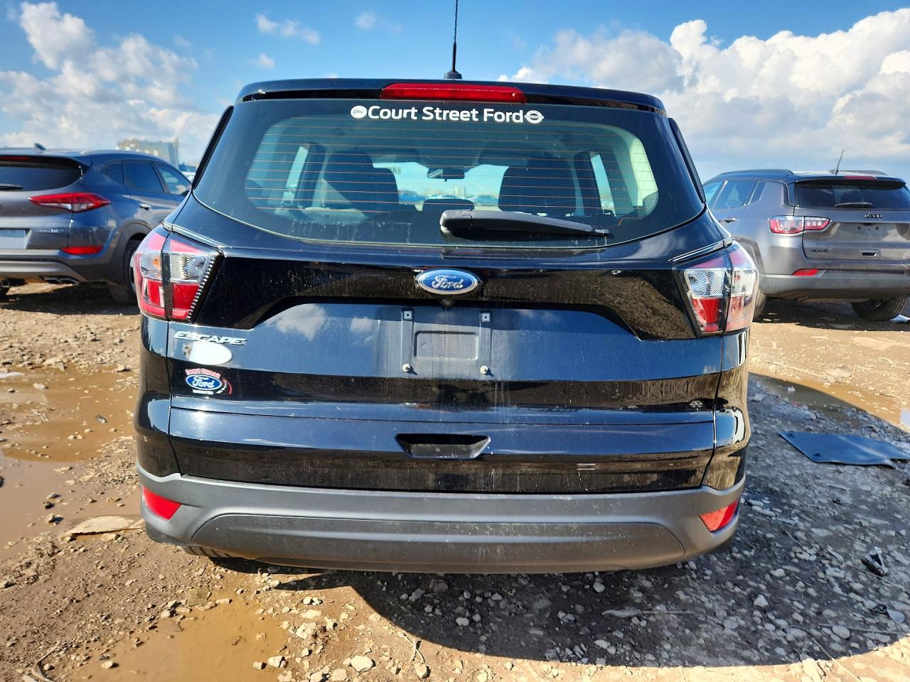 Ford Escape S